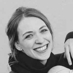 Meet your Posher, Danyelle